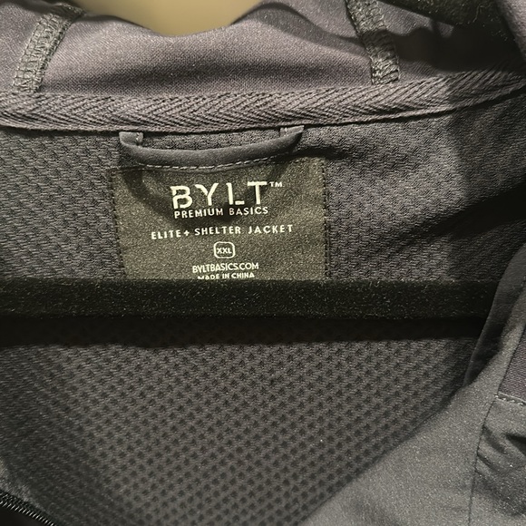 BYLT men’s XXL Elite shelter jacket - Picture 2 of 3